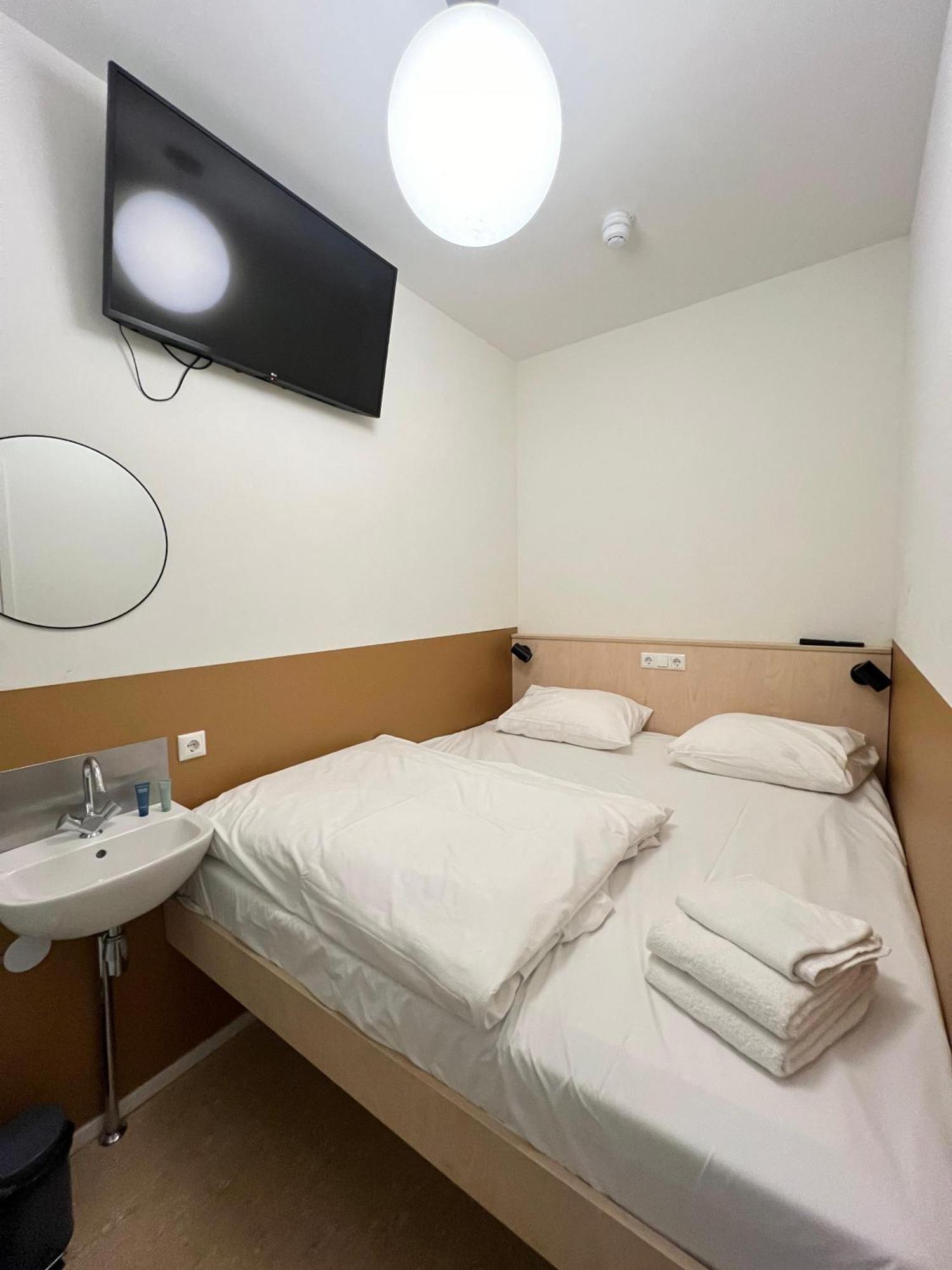 Stadsherberg Ald Weishoes - Hostel フェンロー エクステリア 写真